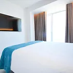 Ξενοδοχείο με διαμερίσματα Galihost - Rd Con Piscina Climatizada