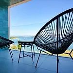Ξενοδοχείο με διαμερίσματα Galihost - Rd Con Piscina Climatizada Raxo