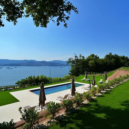 Galihost - Rd Con Piscina Climatizada 4* Raxo